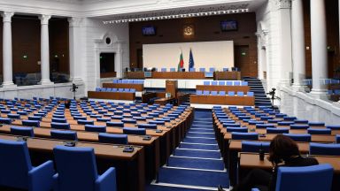 Драматични седмици и месеци в опити за създаване на правителство
