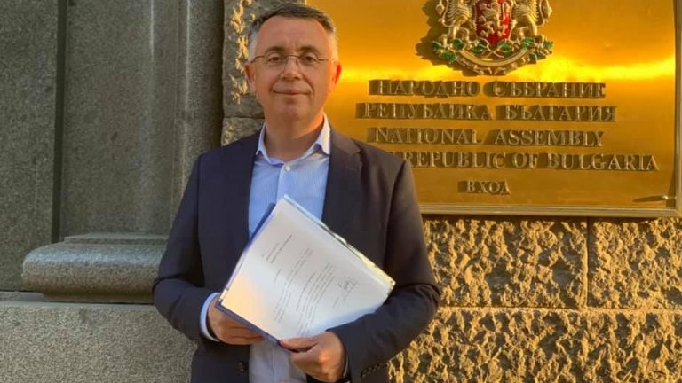 Вторият в листата на ДПС в Кърджали Хасан Азис обяви