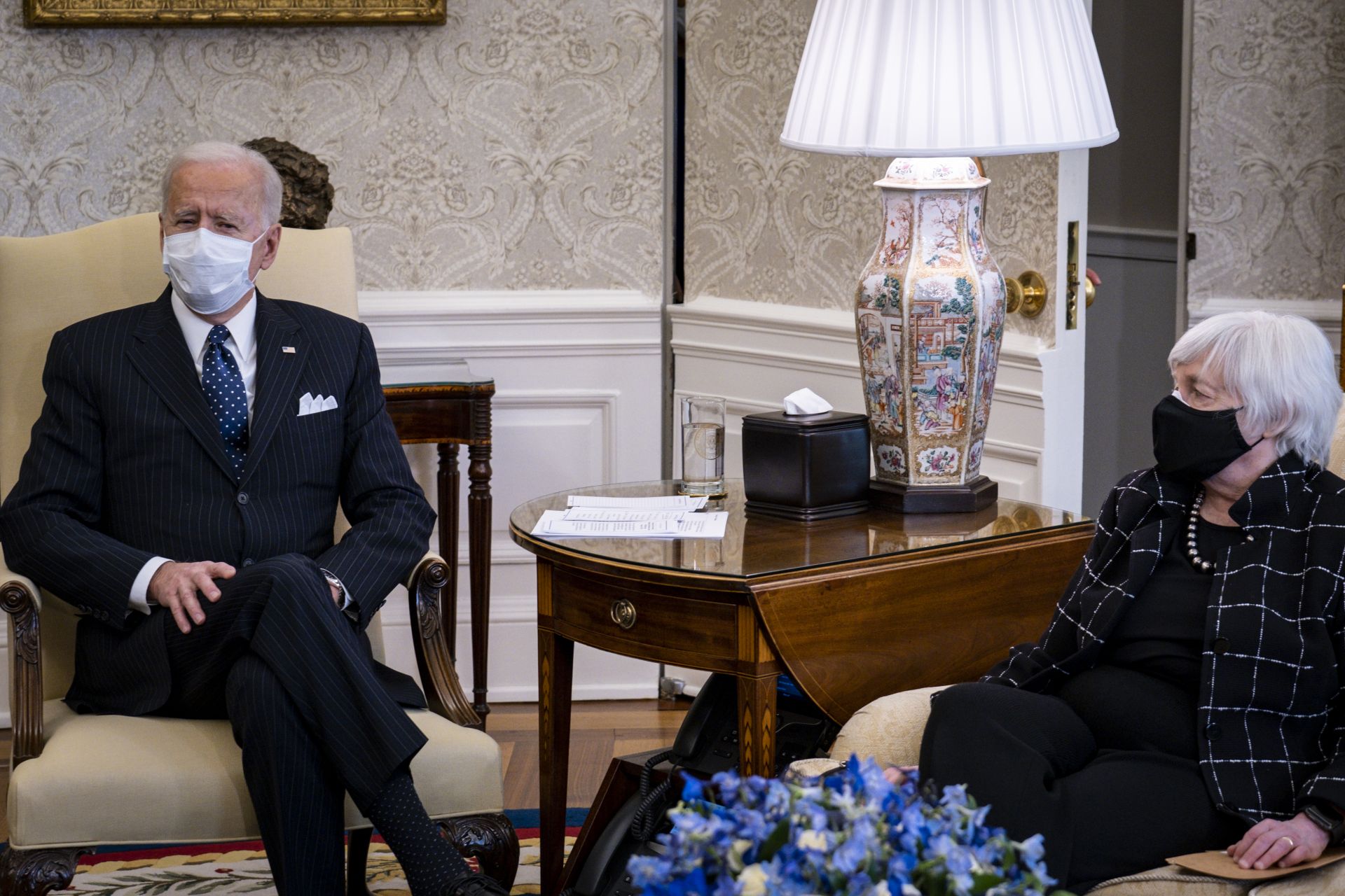 Президентът Джо Байдън и финансовият министър Джанет Йелън