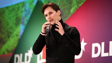 Павел Дуров обвини Apple в необосновано забавяне на актуализациите на Telegram 