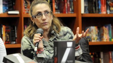 Единствено Има такъв народ искат бързи избори Това коментира в