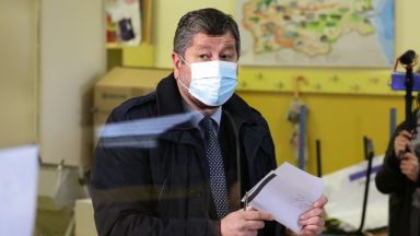 Демократична България влиза в 45 я парламент с намерението да прокара