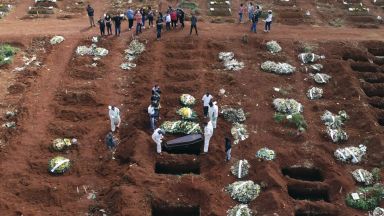 Бразилия постави нов антирекорд по денонощен брой жертви на Ковид 19