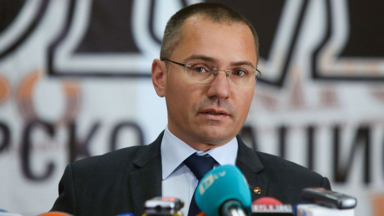 ВМРО настоява за спешна среща с Херо американския посланик Мустафа