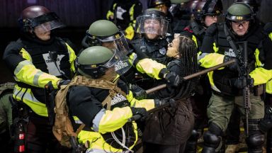 Напрежението в района на Минеаполис остава високо след новото убийство