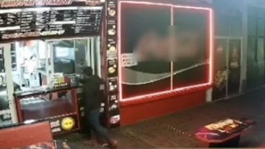 Откраднаха кутия за дарения за самотна майка на хемодиализа която