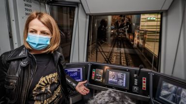 Кметът на София обяви във Фейсбук профила си че на