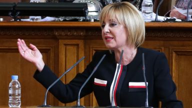  Мая Манолова готви нов ляв план, подлага на критика ръководещите 