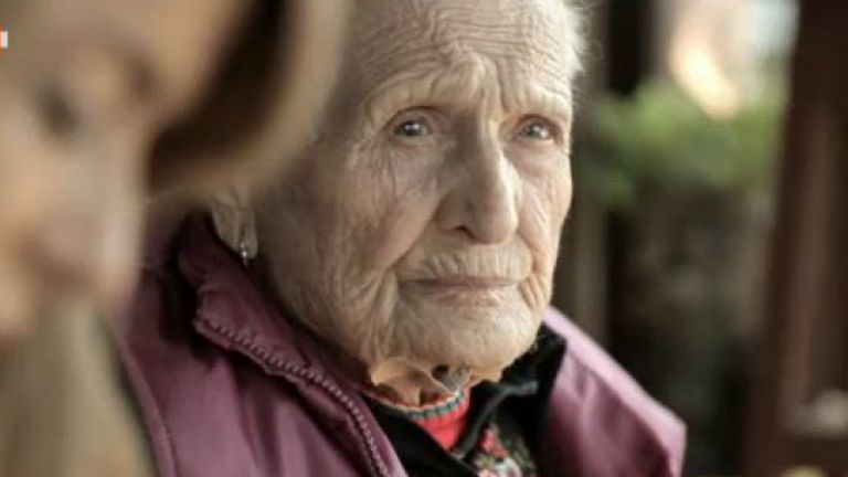 Обичайте живота и му се радвайте докато сте млади! Парите