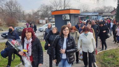 Внесохме мораториум върху продажби на общински болници обърна се във