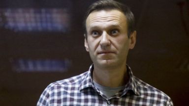 Изтърпяващият присъда в затвора критик на Кремъл Алексей Навални е