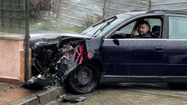 Пиян шофьор с 3 24 промила в кръвта удари пешеходец и