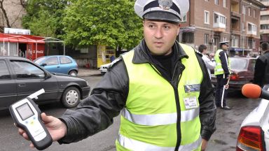 Майка на 4 деца е арестувана при случайна проверка на