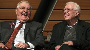 Бившият американски вицепрезидент Уолтър Мондейл е починал вчера на 93 годишна