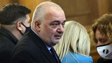 Представителите на народа са в Народното събрание Не знам как