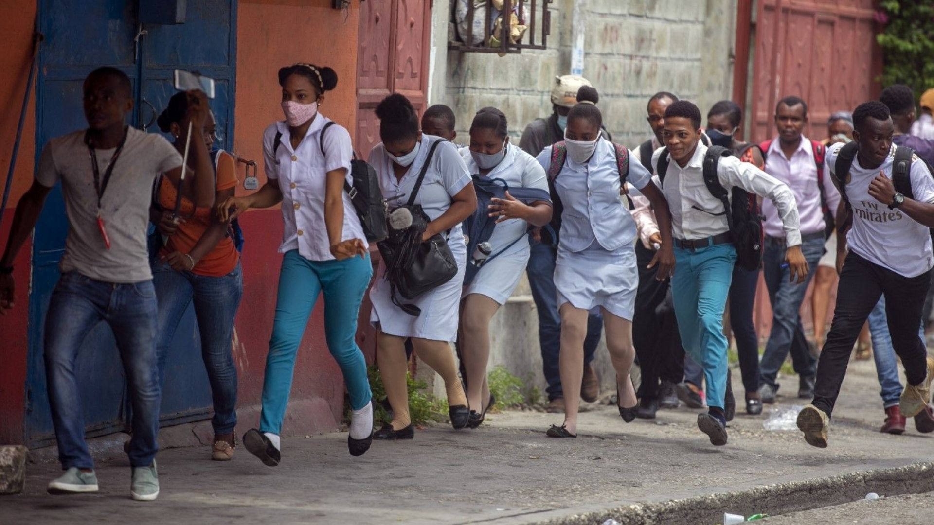 50 години след смъртта на "Папа Док" Хаити продължава да тъне в криза