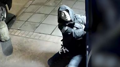 Продължава масовото разбиване вендинг автомати в Бургас След като в