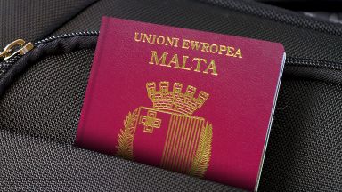 Купени малтийски паспорти осигуряват достъп до ЕС на богаташи от Русия, Китай и Саудитска Арабия