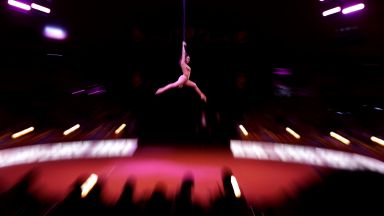 Млада циркова артистка загина по време на представление на Circus