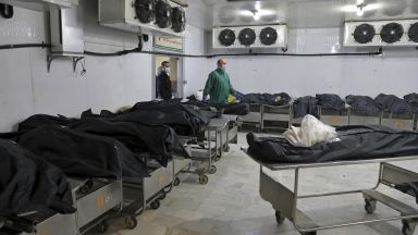 Заради бързо увеличаващия се брой на починали от COVID 19 в