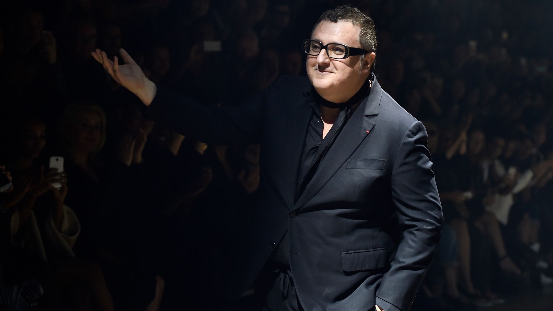 На 59 години почина модният дизайнер Албер Елбаз