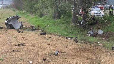 Шофьор загина при жестока катастрофа в покрайнините на Благоевград съобщиха