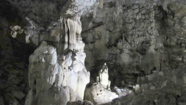 Пещера Добростански бисер край Асеновград отваря за посещение