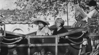 Японският император Хирохито известен още като император Шоува е най дълго