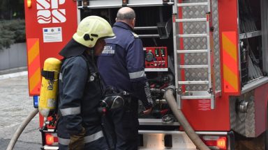 Ресторант на крайбрежната алея в Несебър е изгорял при пожар