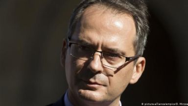 При първо прочитане в списъка с 620 действащи руски шпиони