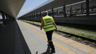 Служители на Четвърто РУ задържаха 51 годишен жител на с Царевци