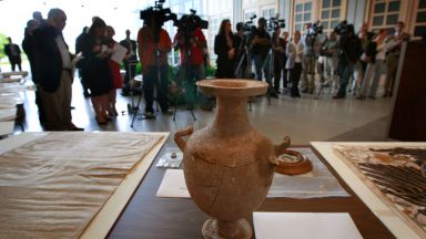 180 антични предмета на стойност 70 милиона долара толкова