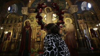 Днес е Велики петък или Разпети петък най тъжният най тежкият