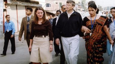Фондация Бил и Мелинда Гейтс обяви днес че ще похарчи
