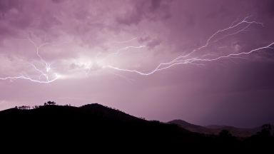 Мълния унищожи стара мелница в монтанското село Долна Вереница Това