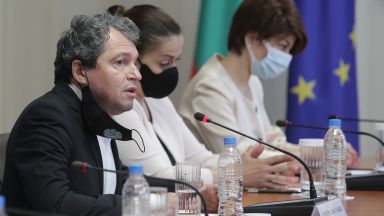 Слави не е човек който иска персонално власт той е