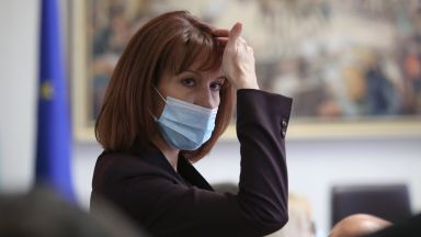 Не очаквам броят на избирателните секции в чужбина да бъде