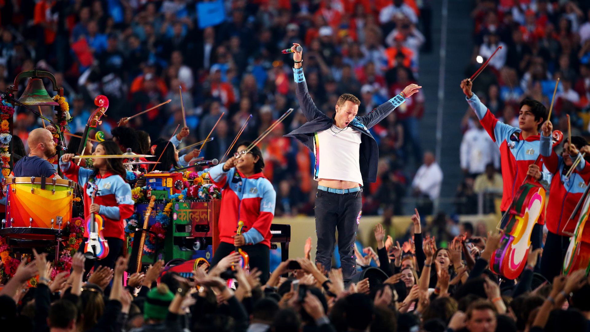 "Coldplay" отложиха концертите си в Бразилия заради заболяване на Крис Мартин