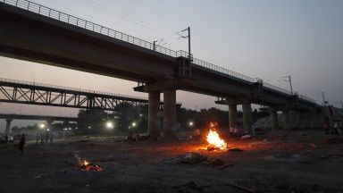 Вариантът на коронавируса открит в Индия е по заразен и има