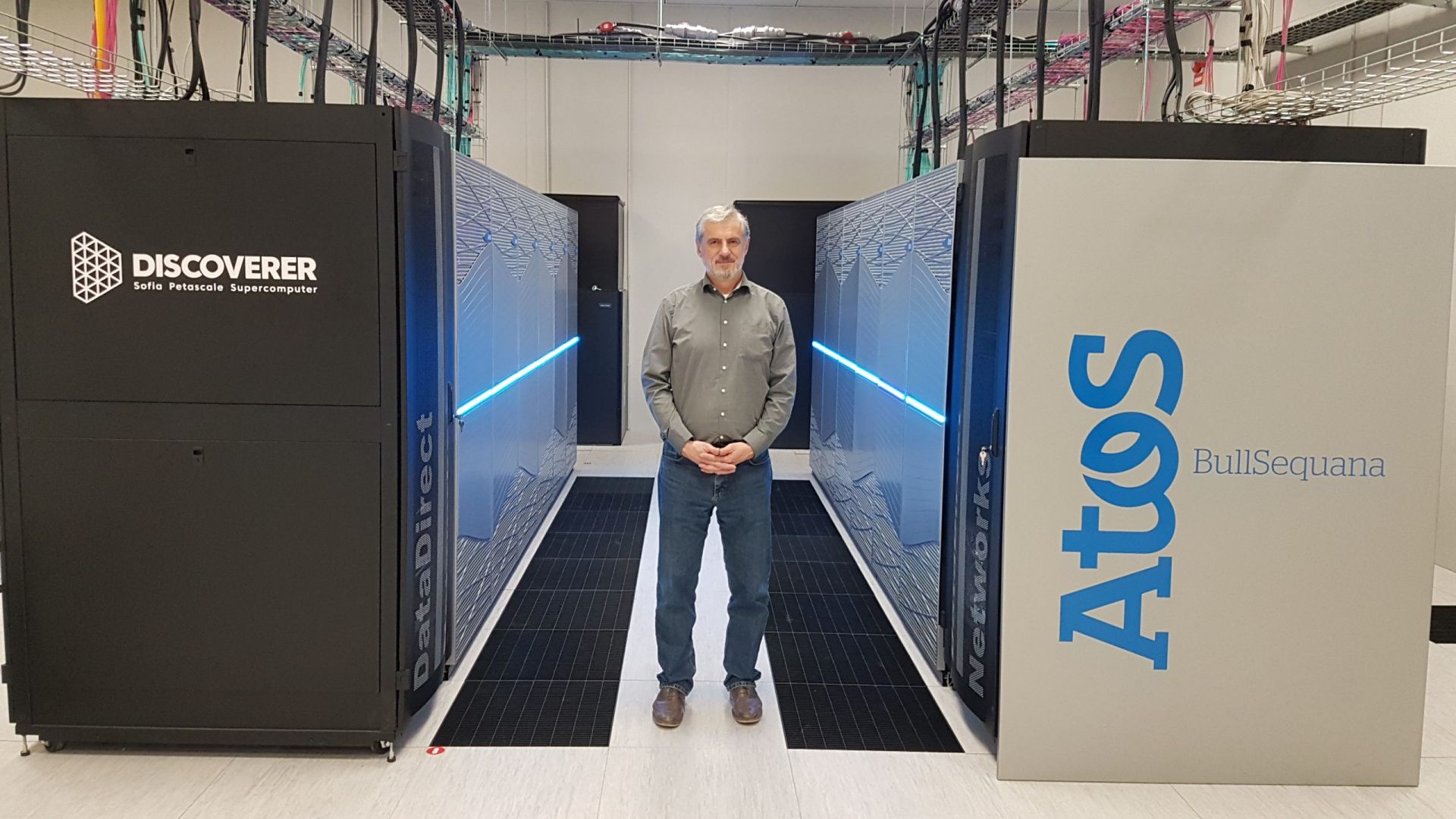Новият български суперкомпютър е вече сглобен