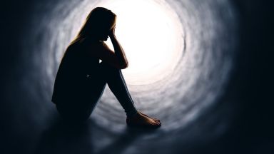 Половината от всички психични заболявания започват около 14 годишна възраст а