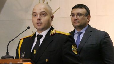 За първи път в мотиви за отстраняването на главен секретар