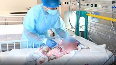 Лекари в мадридска болница спасиха двумесечно момиченце с новаторска операция