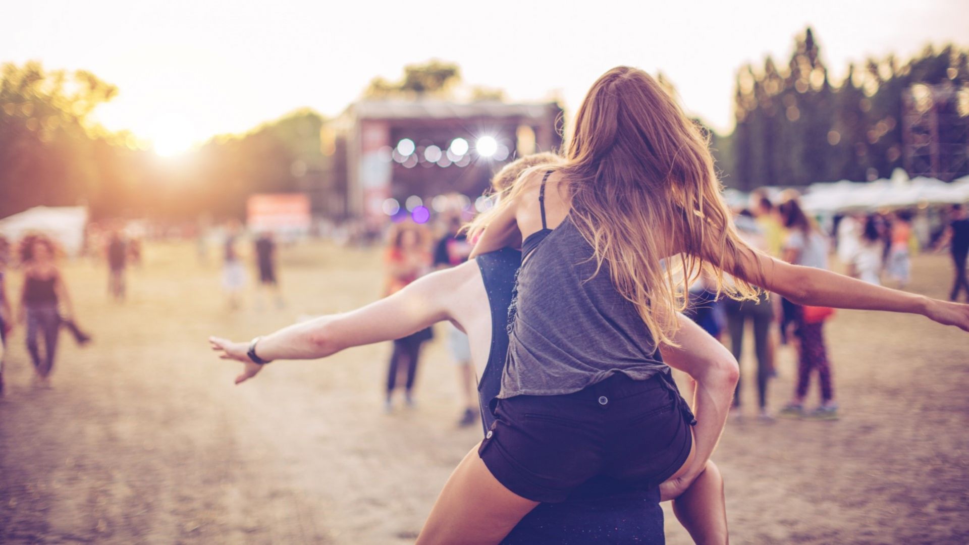 Фестивален туризъм 2021: 10 потвърдени музикални фестивали в Европа