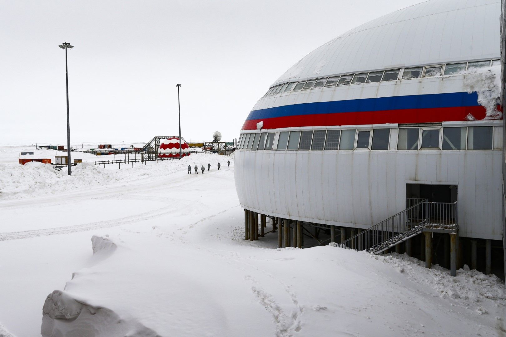 Руска военна база в т. нар. Арктически трилистник на остров Александра ленд, недалеч от Нагурское, на 17 май 2021 г.