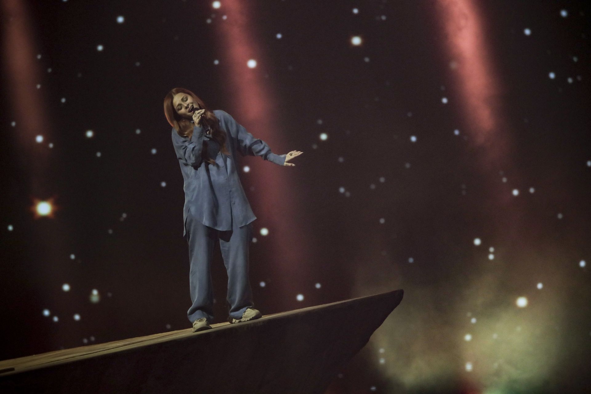 Виктория на сцената на Евровизия - генерална репетицияизпълнява