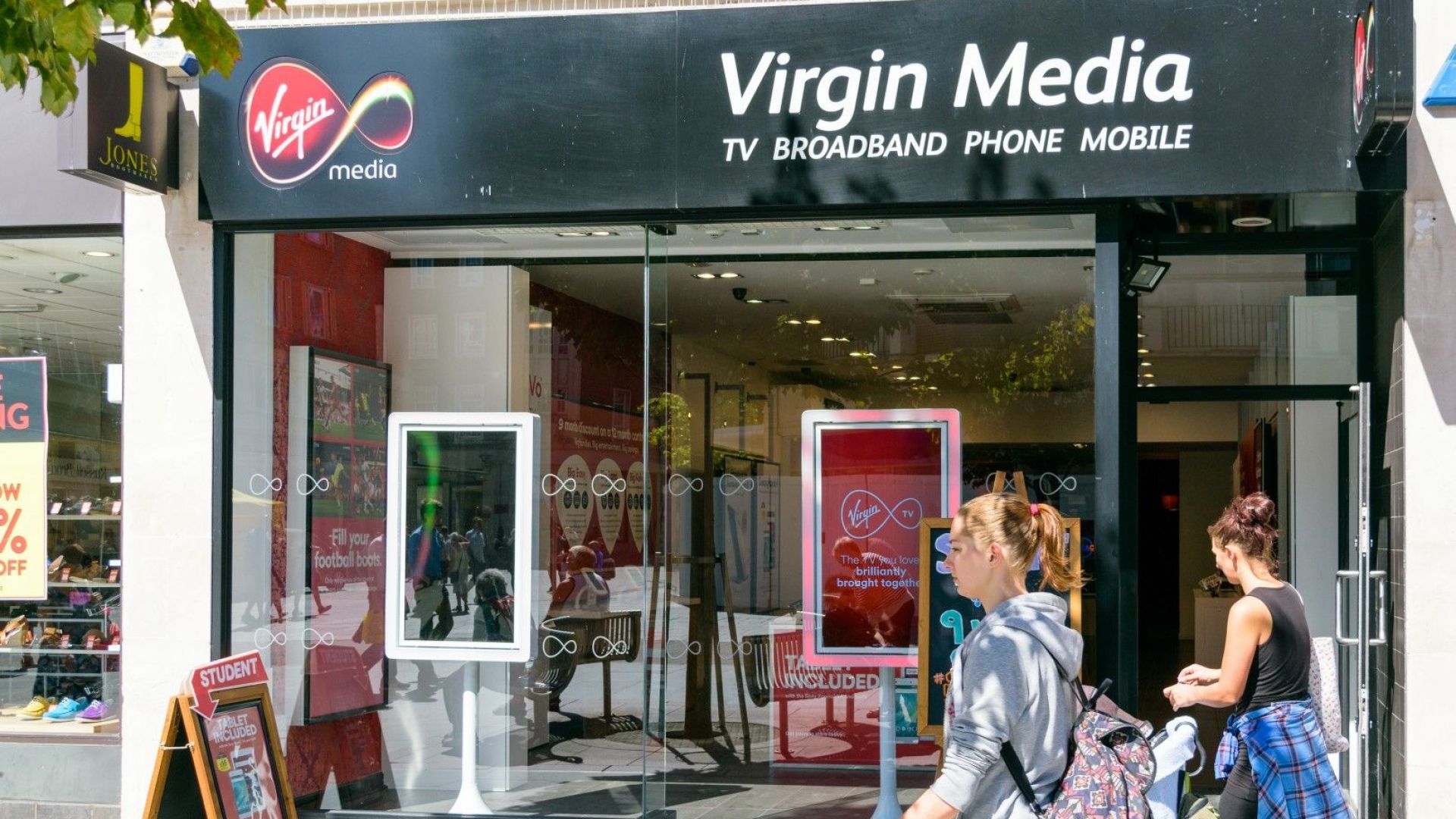 Британският регулатор одобри сливането на Virgin Media и O2 в сделка за $44 млрд.