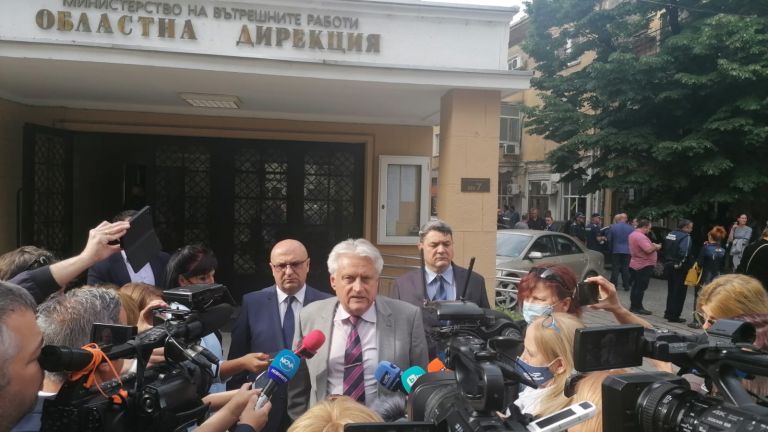Рашков направи кадрови промени в полицията в Пловдив: Арестът на 7 служители е удар по МВР