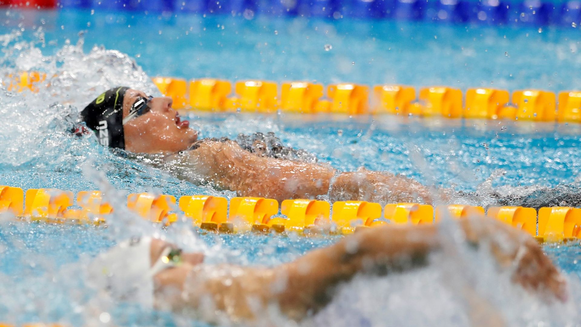 Трети медал за България от Европейското по плуване за юноши