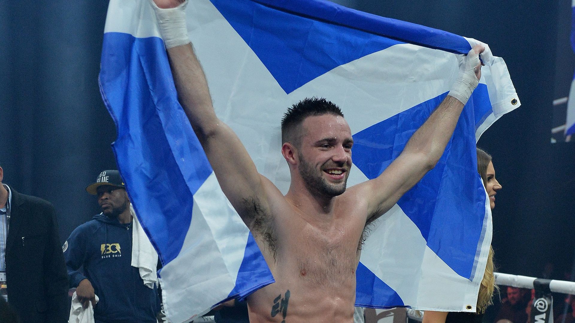 Шотландец събра всичките пояси в суперлеката категория в бокса